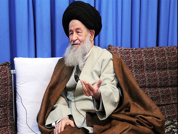 افراد مؤمن ومتعهّد را انتخاب کنید