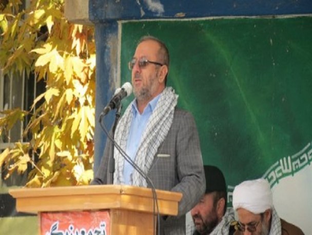 «مقام عظمای ولایت» امروز در اول صف آزادیخواهان جهان ایستاده و پرچمدار مبارزه با استکبار است