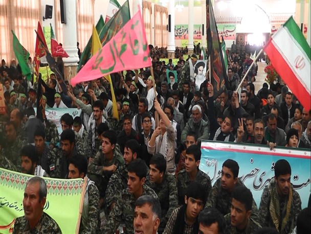 تبلور"شکوه‎ایستادگی"درتجمع‎عظیم‎بسیجیان‎بشرویه/تصویری