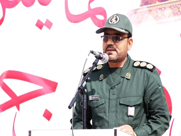 ایستادگی و اقتصاد مقاومتی گزینه های بسیج در مقابل دشمن هستند
