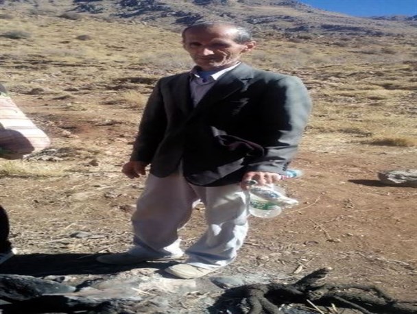اقدام تحسین برانگیز معلم بازنشسته سی سختی در طبیعت دنا+تصاویر