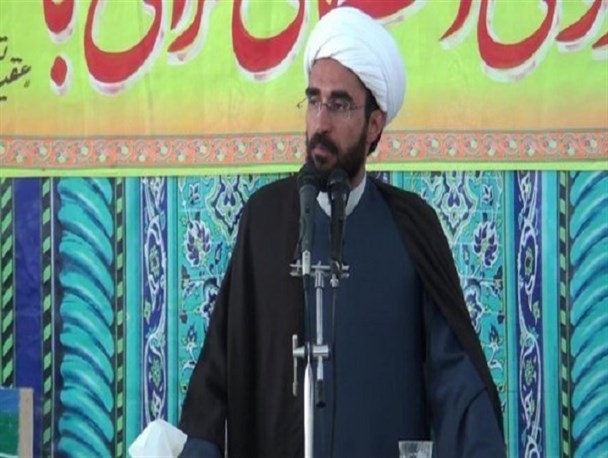 بسیجیان باید از کیان وحدت در شهرستان درمیان پاسداری کنند