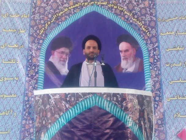 کسانی که بسیج را افراطی می دانند،همراه دشمنان هستند