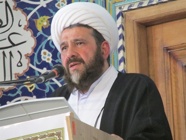 متهم کردن بسیجیان به تندروی خیانت است/دولت در قبال تمدید 10 ساله تحریم ها علیه ایران موضع گیری قوی داشته باشد