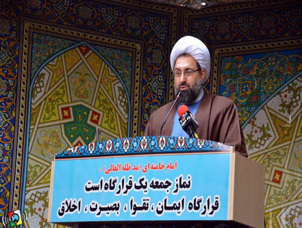 بخاطر لغو یک سخنرانی سران قوا آبروریزی نکنند/ چرا برای حقوقهای نجومی صدای آقایان درنیامد/مشکلات جامعه با «تفکر بسیجی» حل می شود