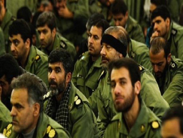 تجمع پر شور  بسیجیان کرمان/تصاویر