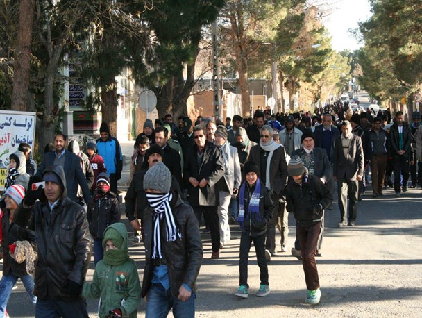 برگزاری همایش پیاده روی خانوادگی به مناسبت هفته بسیج در بجستان