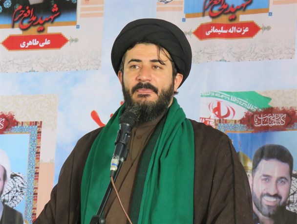چرا عده ای بجای شرمندگی از رکود اقتصادی و عدم ایجاد اشتغال، از بهم خوردن سخنرانی پسر نوح اظهار شرمساری می کنند؟