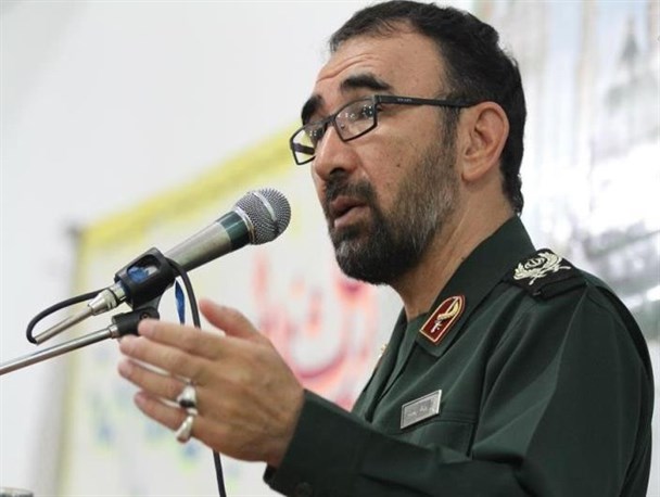 بسیج از سر و صداها و نامه نوشتن‌ها هراسی به خود راه نمی‎دهند/ رسالت امروز بسیج دفاع در مقابل همه توطئه‌های نفوذی است