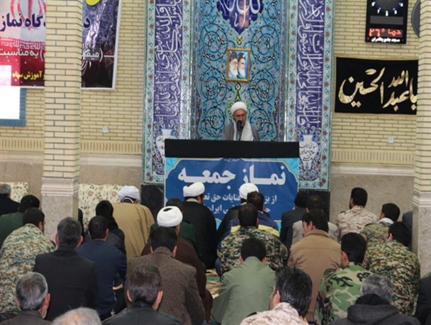 بسیج عظمت ایران را به رخ دنیا می کشد/مسئولان پیگیر تعطیلی اداره اوقاف باشند