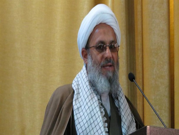 دشمن در تلاش برای نابودی و ضربه زدن به بنیاد خانواده است