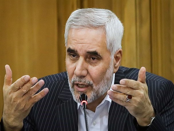 «تفکر بسیجی» جبهه استکبار را به زانو در آورد/ نباید از دشمنی دشمنان غافل بود