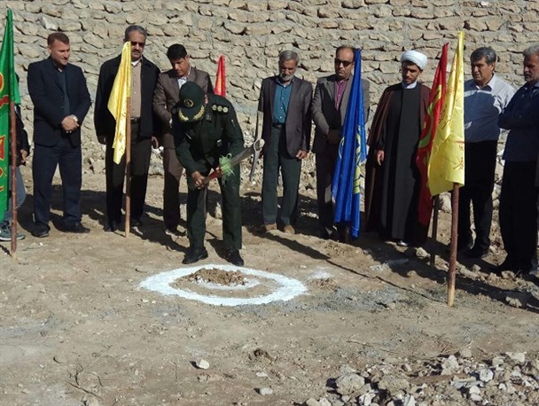 پایگاه مقاومت شهید احمدی جوان در باشی کلنگ زنی شد