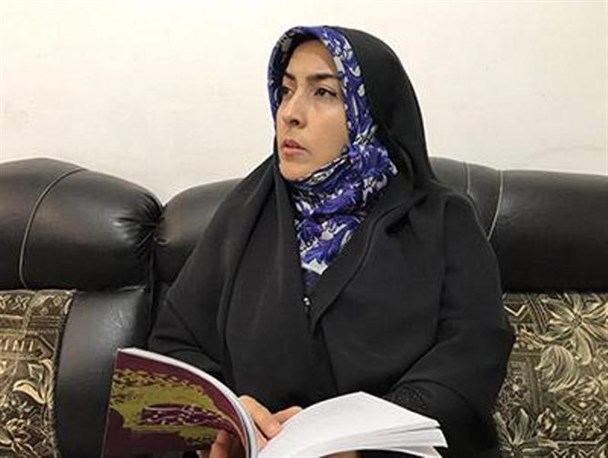 بخش مهم کتاب هایم مستندنگاری است/جمع آوری و ثبت خاطرات شهدا نیازمند عزم جدی مسئولان است