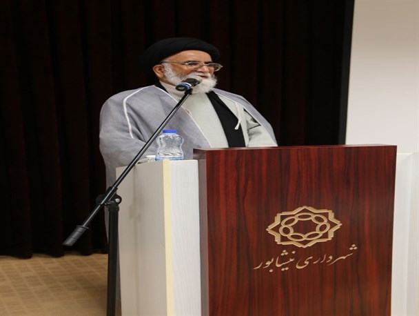 دولت در کنترل بازار موفق نبوده است/ ما به پذیرفتن شوک‌ها از طرف دولت عادت کرده‌ایم