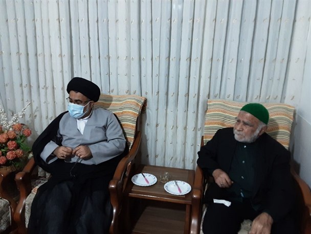 خانواده معظم شهدا اسوه های واقعی صبر و بصیرت هستند