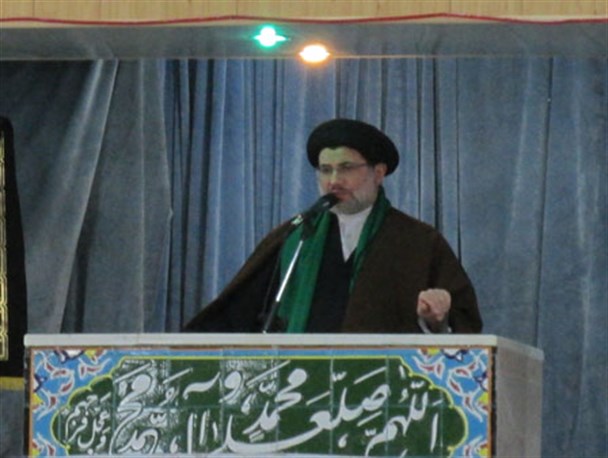 9دی نمایش غیرت ملت در دفاع از نظام اسلامی بود