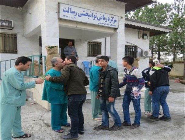 جوانان آستانه‌ای با جانبازان اعصاب و روان دیدار کردند