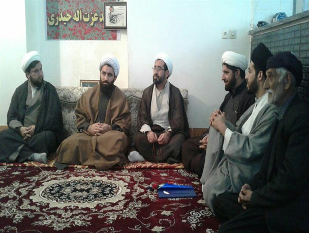 سرکشی از خانواده شهدا کمترین وظیفه مسئولین در قبال خون شهداست / خانواده شهداء یادگار ارزشمند دفاع مقدس هستند