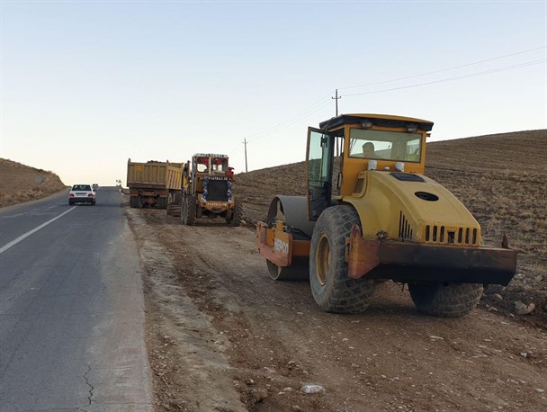 اجرای ۳۰ پروژه راه ‌سازی در استان همدان