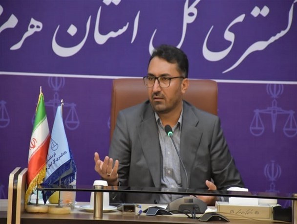 رئیس کل دادگستری هرمزگان بر لزوم توجه به کیفیت و اتقان آراء تأکید کرد/ رأی هر قاضی شناسنامه عملکرد اوست