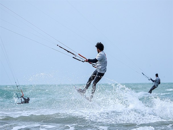 کایت‌بردینگ قهرمانی کشور|  برگزاری انتخابی تیم ملی بوشهر/ نفرات برتر مشخص شدند