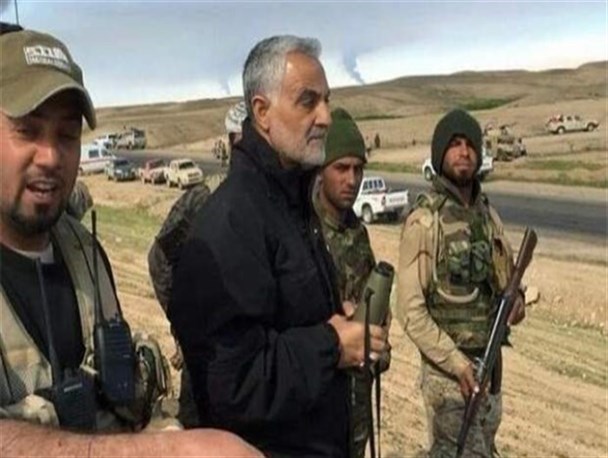 تشکیل جبهه مقاومت هوشمندانه‌ترین اقدام حاج قاسم بود/ رمز موفقیت کشور در مکتب شهید سلیمانی است