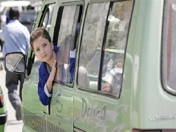 آموزش و پرورش: مدیریت رفت و آمد دانش آموزان فعلا با اولیاست