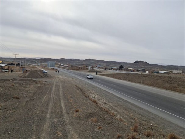تکرار حادثه تصادف خودرو با عابران به دلیل نبود معبر در روستای گرماب/ رییس راهداری:‌ ایمن‌سازی نیازمند ۱۵ میلیارد ریال اعتبار است