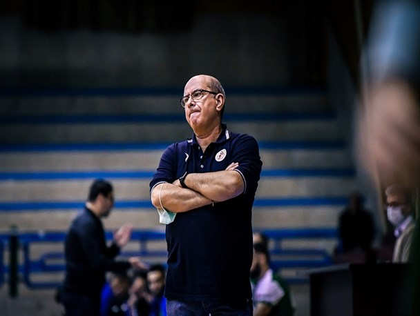 فرناندز: بازیکنان تب و بدن درد دارند اما نمی‌دانم اُمیکرون است یا نه!/ اردوی هندبال در رومانی تمام و کنسل شد