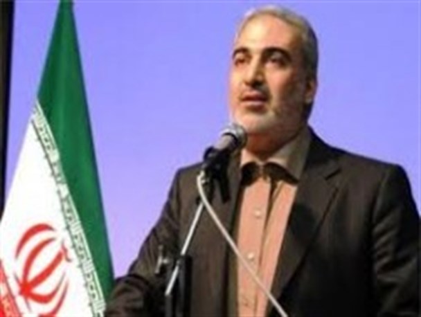 دولت تدبیر و امید نباید کم کاری و کوتاهی کند