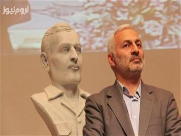 دوم بهمن با جلال زاده آمد و با جلال زاده هم رفت