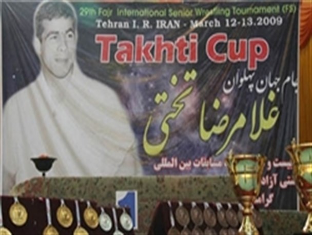 قضاوت 2 داور بین المللی کشتی کرمانشاهی در جام تختی