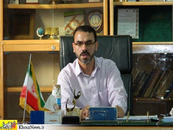 دولت برای حل مشکلات اقتصادی به بیرون از کشور چشم دوخته است/ باید دنبال بازارهای جهانی برای کالاهای ایرانی باشیم