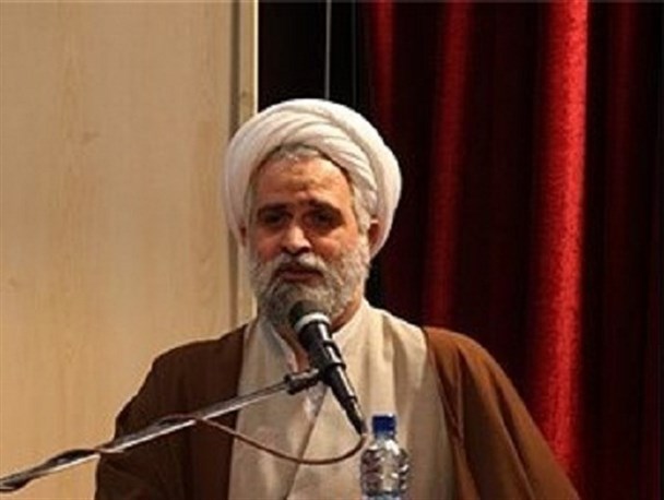 دانشگاه خط مقدم اقتدار و پیشرفت/ ضرورت توجه به امور فرهنگی و معنوی اولویت دانشگاه‌ها
