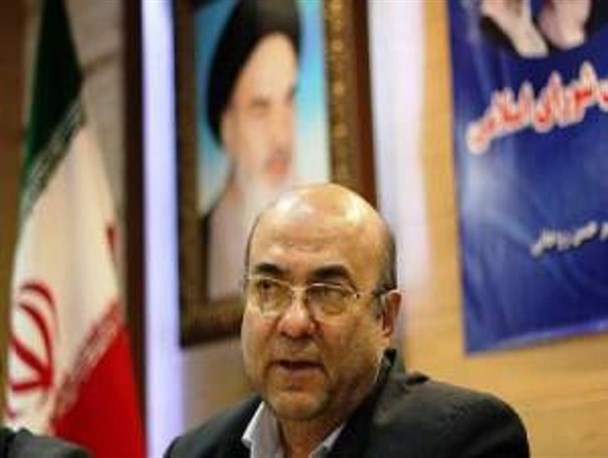 بازرسان انتخابات از افرادی خوش نام و به دور از طرفداری از جریانی خاص انتخاب شده اند