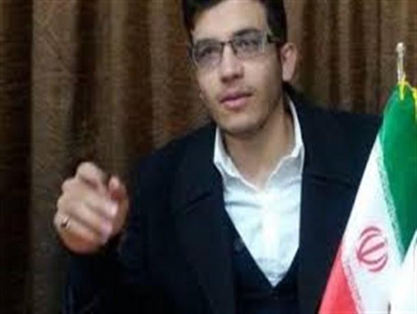 جعل امضای تشکل های دانشجویی برای وصل کردن آنها به جریان سیاسی خاص است