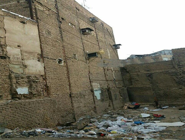حال پاساژهای قم بدتر از پلاسکو است!