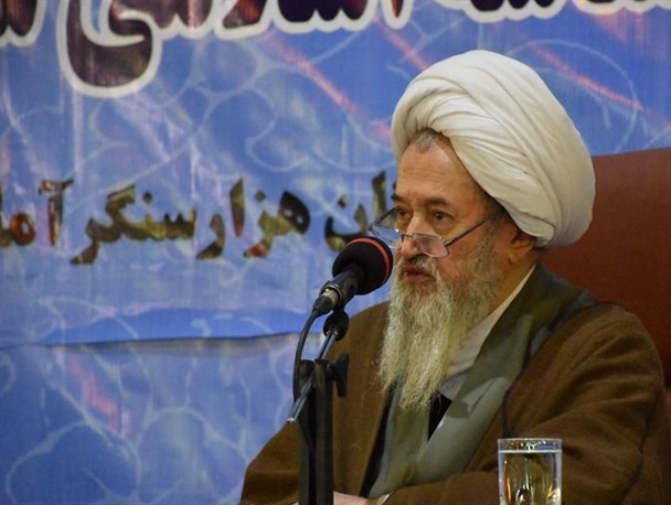 حماسه ششم بهمن آمل موجب عزت مردم مازندران است/ تلاش برای محیا کردن دیدار با مقام معظم رهبری