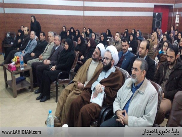 همایش تاثیرات نماز برکاهش آسیب های اجتماعی برگزار شد +عکس