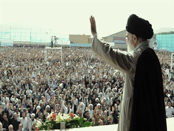ساده زیستی امام خامنه ای سیلی محکمی به صورت «مسئولان اشرافی» است