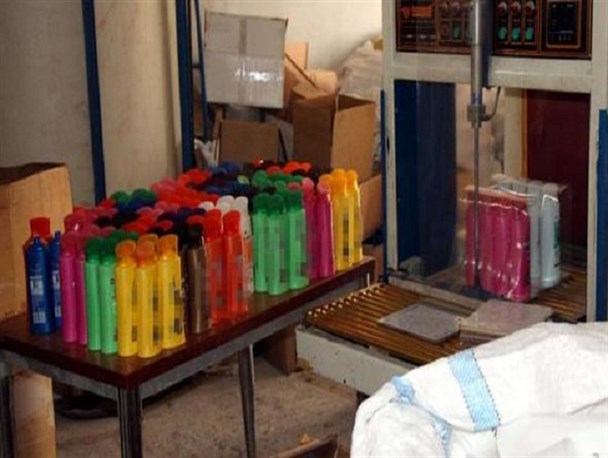 کارگاه زیرزمینی تولید شامپوهای تقلبی در طرقبه- شاندیز پلمپ شد