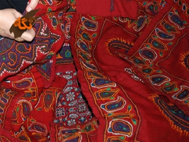 کرمان تنها استانی است که در حوزه صنایع دستی مشکل فروش دارد/ورود افاغنه در دوخت پته نگران کننده است
