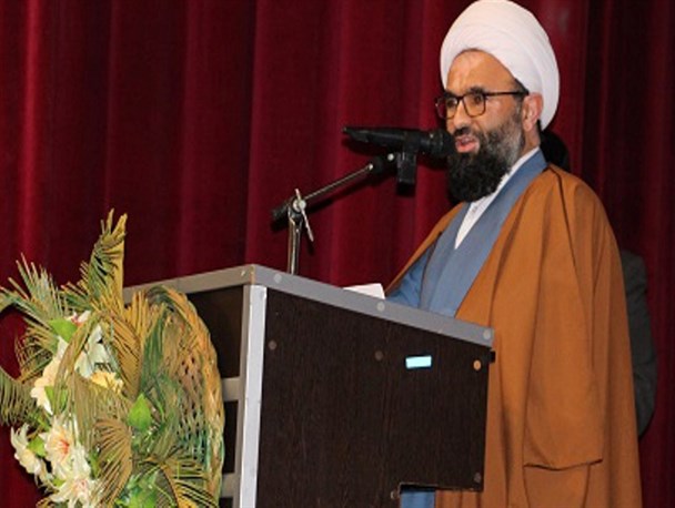 جلسات شورای فرهنگ عمومی در بحث‌های تئوری خلاصه نشود