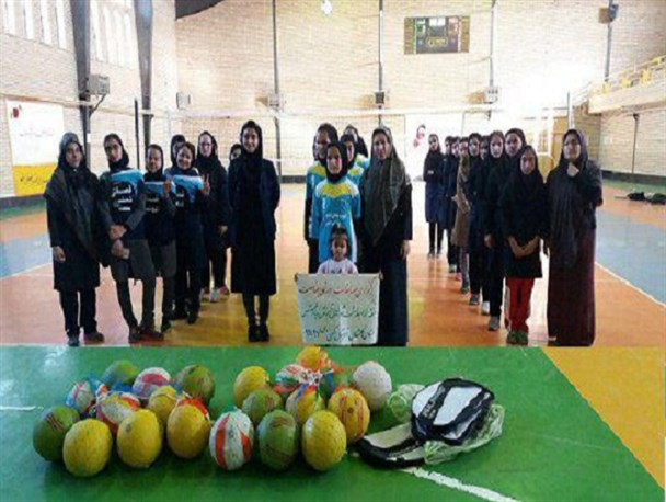 مسابقات والیبال مقطع متوسطه اول دختران بندرترکمن برگزار شد/عکس