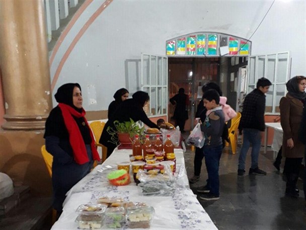 برپایی نمایشگاه خیریه در قائم‎شهر
