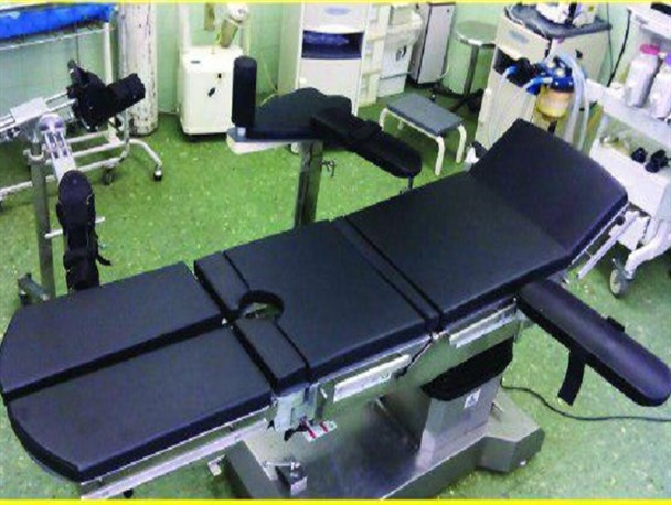 تنها بیمارستان تویسرکان، نیازمند کمک های خیرین سلامت/ اهداء تخت جراحی ارتوپدی به ارزش340میلیون ریال به بیمارستان ولیعصر(عج)