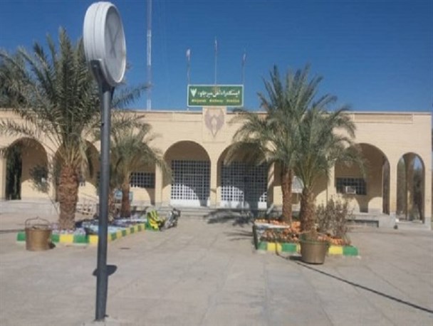 راه آهن زمینه ساز توسعه اقتصادی سیستان و بلوچستان/کلنگ زنی خط آهن زاهدان - میرجاوه در چهلمین بهار انقلاب
