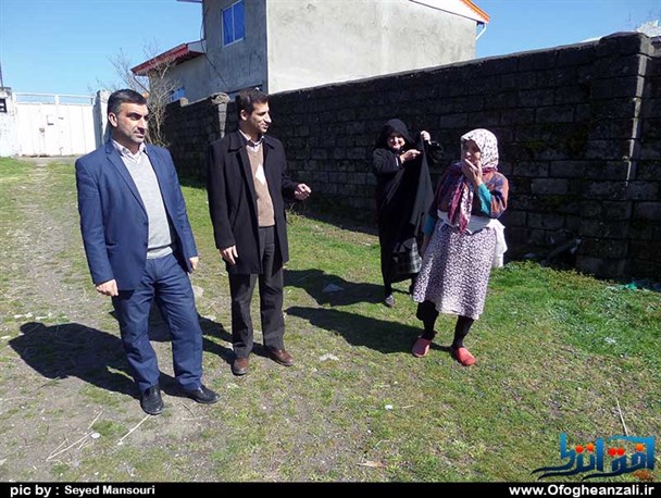 رئیس کمیته امداد و بخشدار مرکزی انزلی از پروژه های اقتصاد مقاومتی بازدید کردند