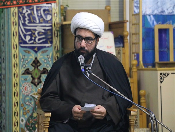در انتخاب‌ها باید به سیره فاطمی رجوع کنیم